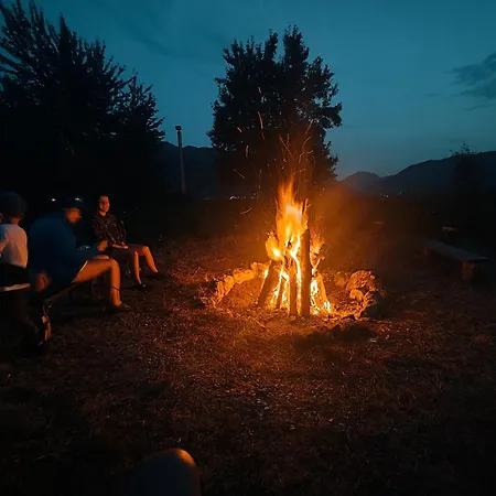 Cort de lux Glamping Village Rucăr
